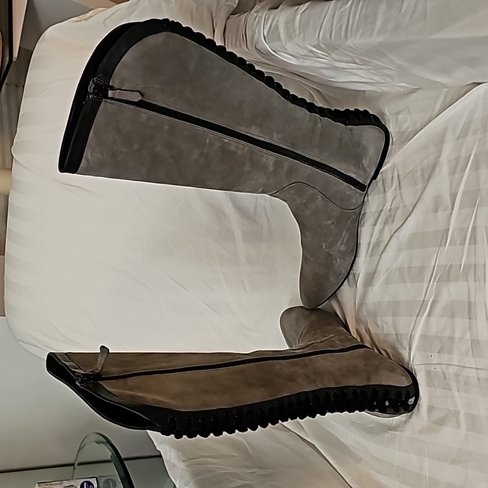 Boots - suede gray